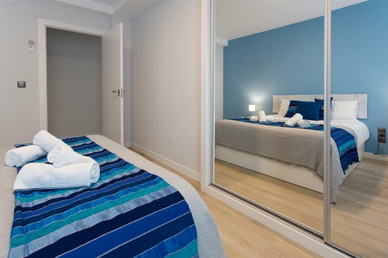 Gran Via Deluxe Apartment Гранада Екстериор снимка
