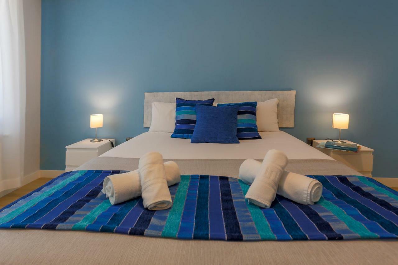 Gran Via Deluxe Apartment Гранада Екстериор снимка